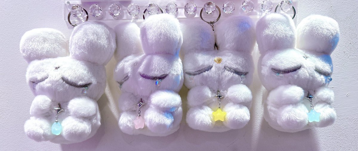 #Y2Kぬい展
1:09ちゃんのスヤスヤもちうさちゃんとTiny Boxさんのコラボもちうさちゃんが本当にかわいいです🤍

ぜひお越しください✨