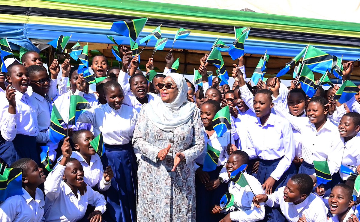 Ninawatakia kila la kheri wanangu wote wa Kidato cha Sita na Ualimu ngazi ya Astashahada na Stashahada mnaoanza mitihani yenu ya kuhitimu leo. Hii ni hatua kubwa na muhimu katika safari yenu ya kielimu na kimaisha. Serikali imefanya kazi kubwa kisera na kiuwekezaji katika sekta