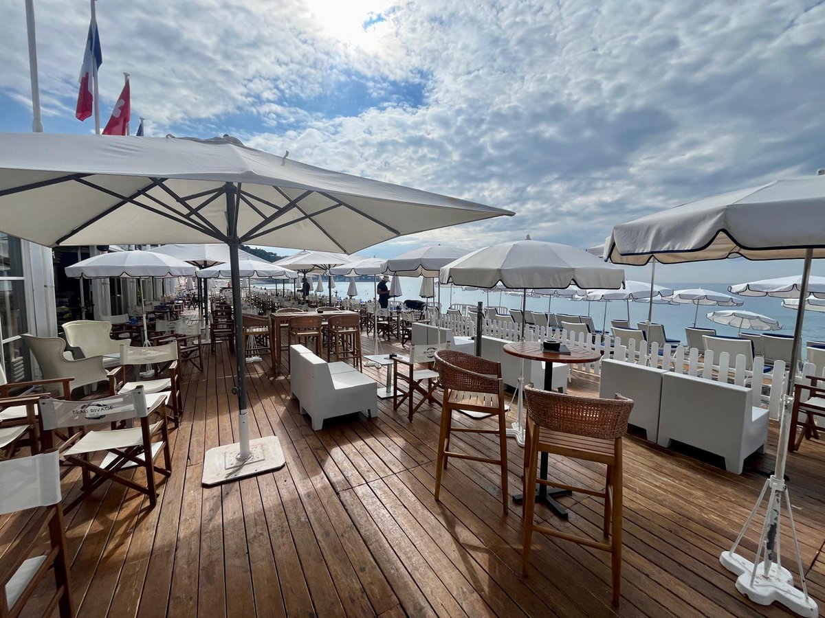 [ #cotedazurfrance  - #boutiqueHotel ]
belle semaine bers vous toutes et tous avec le <a href="/BeauRivageNice/">Beau Rivage Nice</a> ! <a href="/VisitCotedazur/">Côte d'Azur France</a> <a href="/ExploreNCA/">Explore Nice Côte d'Azur</a>