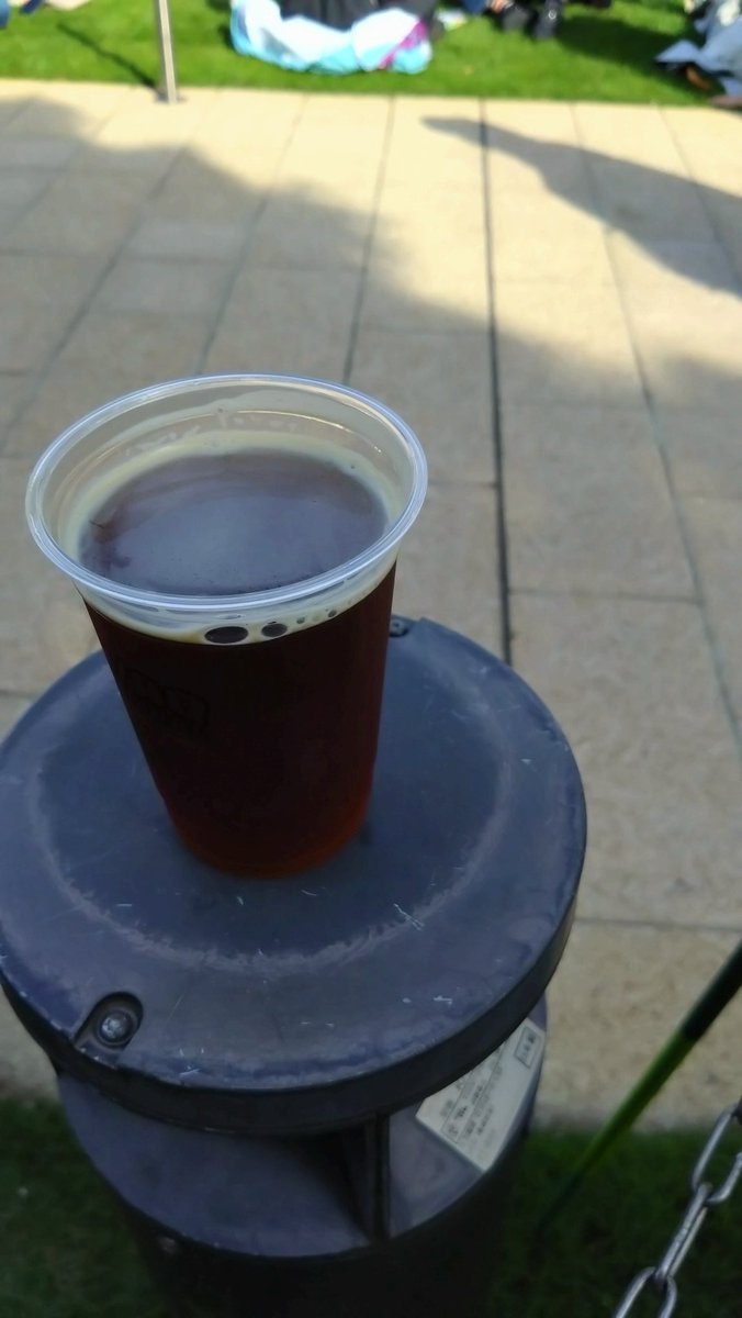 ＃wcb 主催のビアフェス＠東京ミッドタウン。＃里武士馬車道 のベルジアンクアドロペル呑む！
流石にハイアルコール