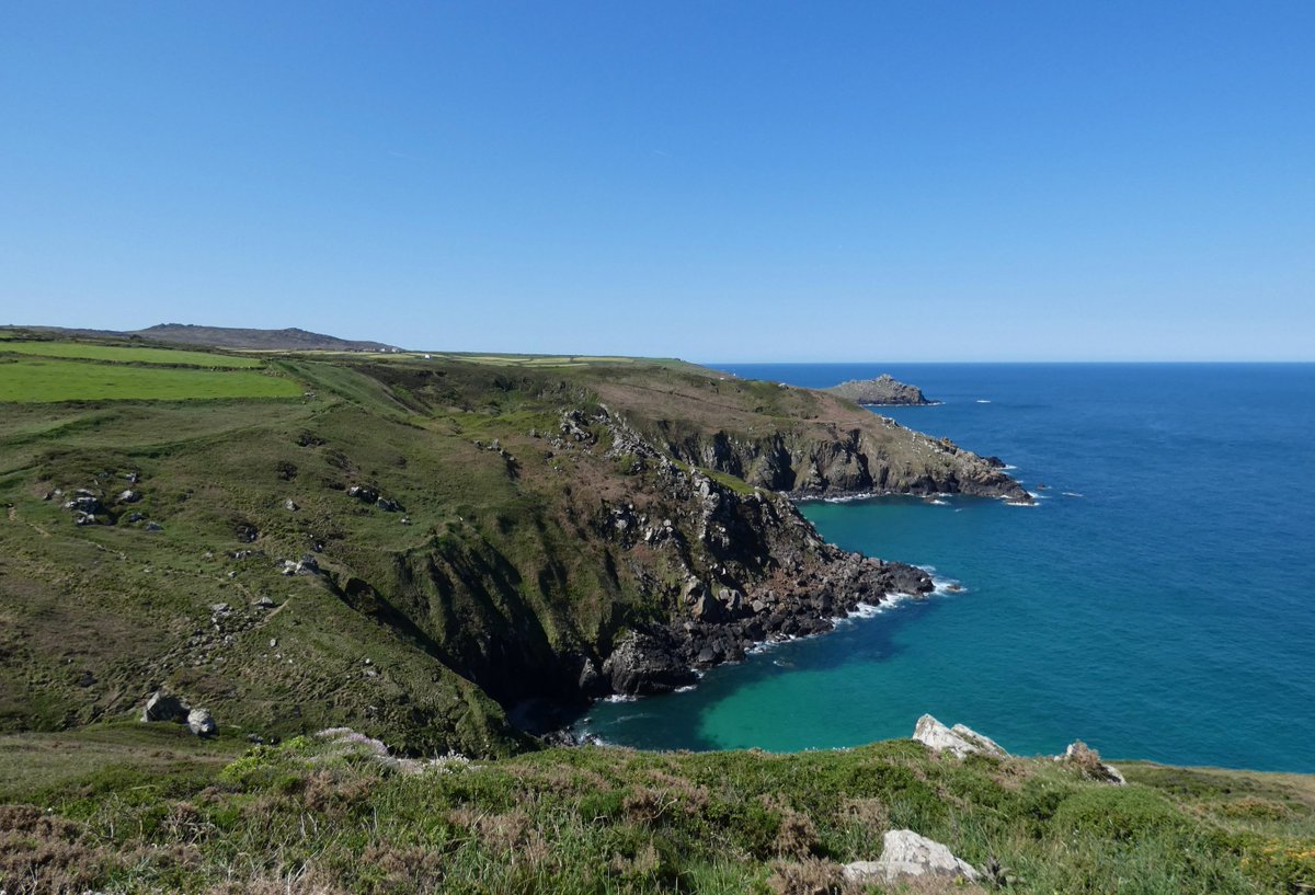 Trip down west yesterday where the colours where as pretty as a picture....oh wait... "Towards The Gurnards head" oil pastel #originalartwork #painting #GurnardsHead #Zennor