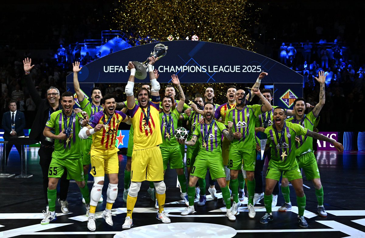 🏆 𝟐𝟎𝟐𝟓
🏆 𝟐𝟎𝟐𝟒
🏆 𝟐𝟎𝟐𝟑

#TricampeonesdeEuropa