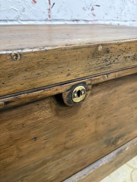 ribblecroftint's tweet photo. Victorian Pine Carpenter’s Tool Chest

A robust and characterful Victorian tool chest, crafted from pine and full of period charm.

Dimensions- 28 x 20 x 113 cm

£295.00

https://t.co/mvQcgdPY0g https://t.co/NoKXNvy9JE