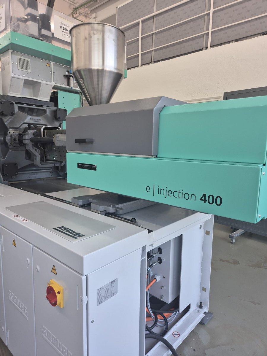 🏭 La semana pasada visitamos la empresa ARBURG, referente en la fabricación de maquinaria de inyección.

🔬 Tuvimos la oportunidad de conocer de primera mano sus últimas innovaciones en tecnología de fabricación en sala limpia

🚀 Una experiencia inspiradora

#IBPPlastik