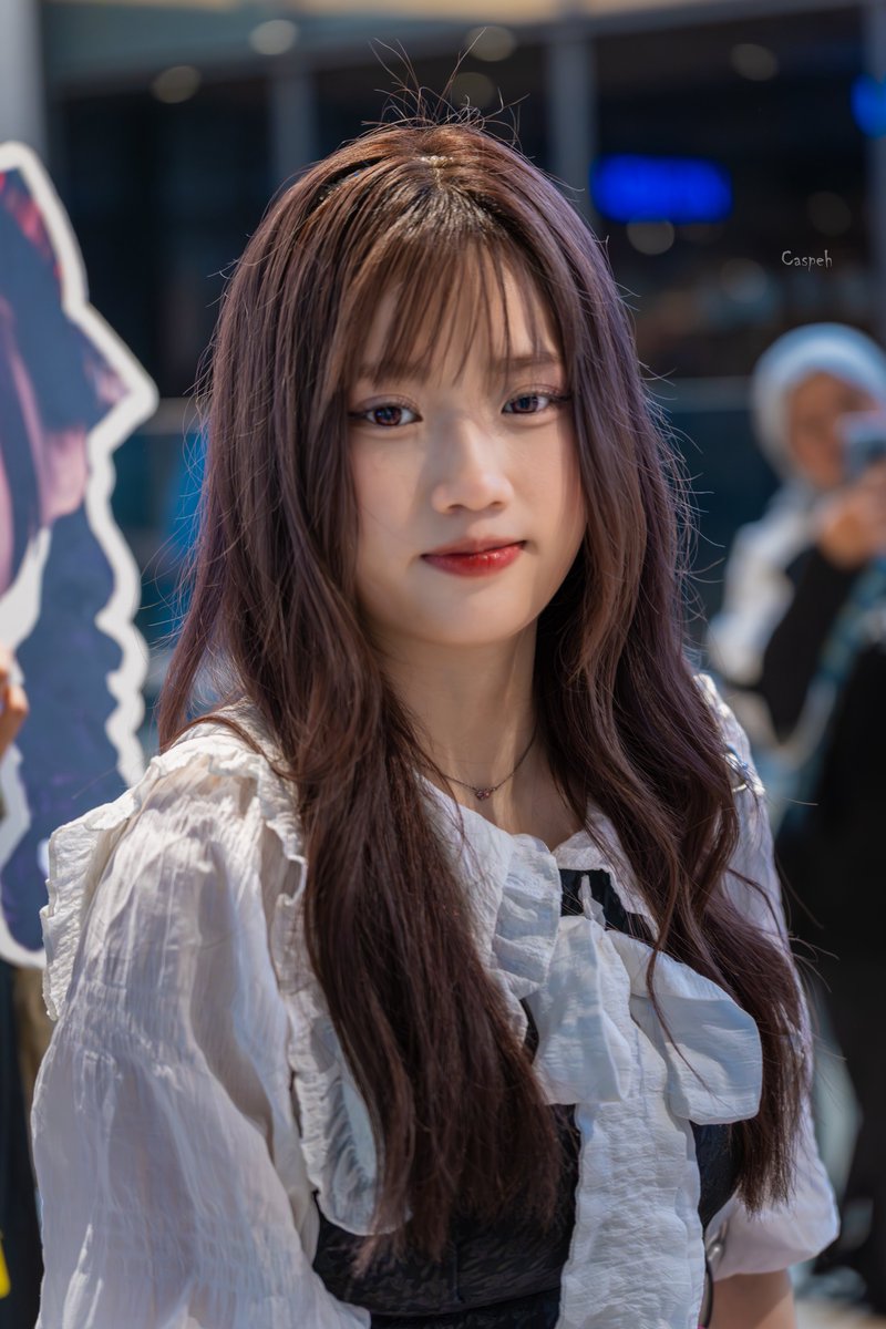 cspr_cam's tweet photo. P1: Halloo
P2: Sudah makan?
P3: Belum makan????
P4: Saya datang cari kamu nanti
Yi Shyan🦋
270425 || KLP Time Competition Final @ LaLaport BBCC
@Yishyan_klp48
#YiShyanKLP48 #KLP48 #KLPTime #KLP48Time https://t.co/1LuBGag0ZR