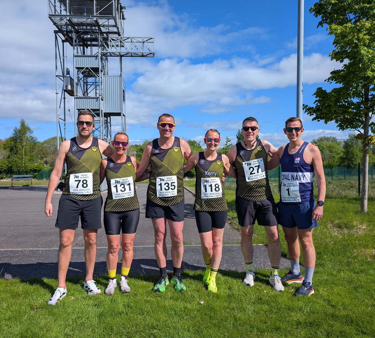 #medalmonday Well done to our Newton Road team at the Dick Wedlock Memorial Fire 5 mile race yesterday 💛🖤💛<a href="/UKRunChat/">UKRunChat</a> <a href="/scotathletics/">scottishathletics</a>