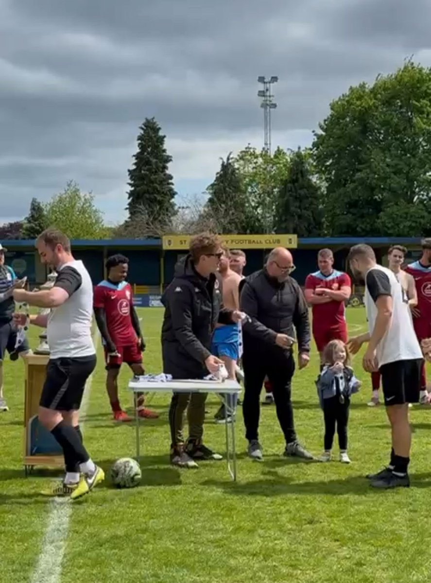 Congratulations 🥳 <a href="/BorehamwoodFc/">Borehamwood Rovers Football Club</a> in your win yesterday against <a href="/StraffordArmsFC/">Strafford Arms F(C)</a>
<a href="/Herts1961sfl/">Hertfordshire 1961 Sunday Football League</a> 
<a href="/stalbanscityfc/">St Albans City FC</a>