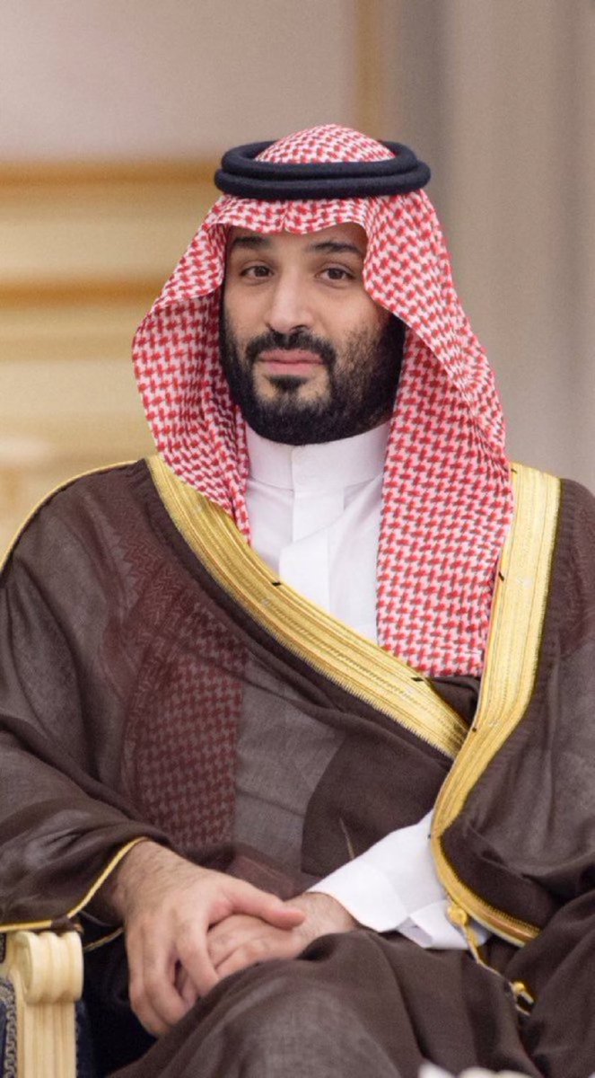 ما حققه سمو الأمير #محمد_بن_سلمان عن طريق «السعودية الجديدة» كان بمثابة الصفعة القاسية والمفاجئة على وجه كل حاقد وحاسد لايتمنى الخير للمملكة والمنطقة. 
من يقودون حملات التشويه ضد وطننا وقادتنا العظماء يموتون في اليوم ألف مرة، وهم يتابعون النقلات السياسية والاقتصادية والعسكرية