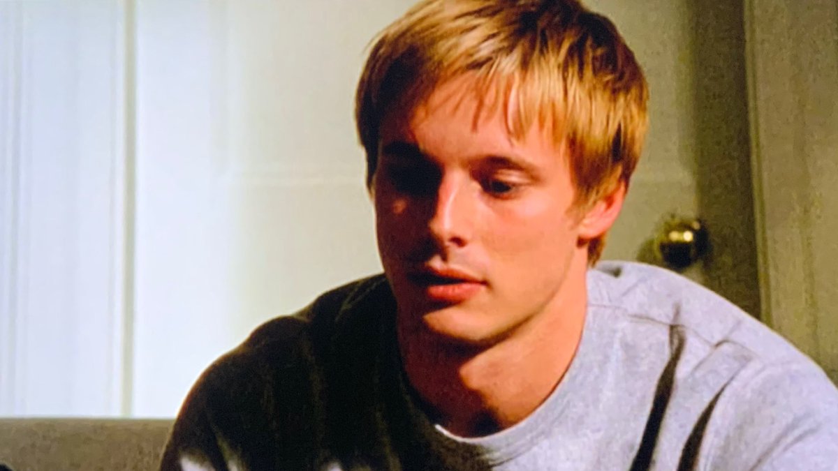 CMagnumfan's tweet photo. #BradleyJames as #JackRoth in #Lewis season 2 episode 2 Music To Die For aired March 2nd 2008

#myscreensavers https://t.co/JWxbKGW5Yr