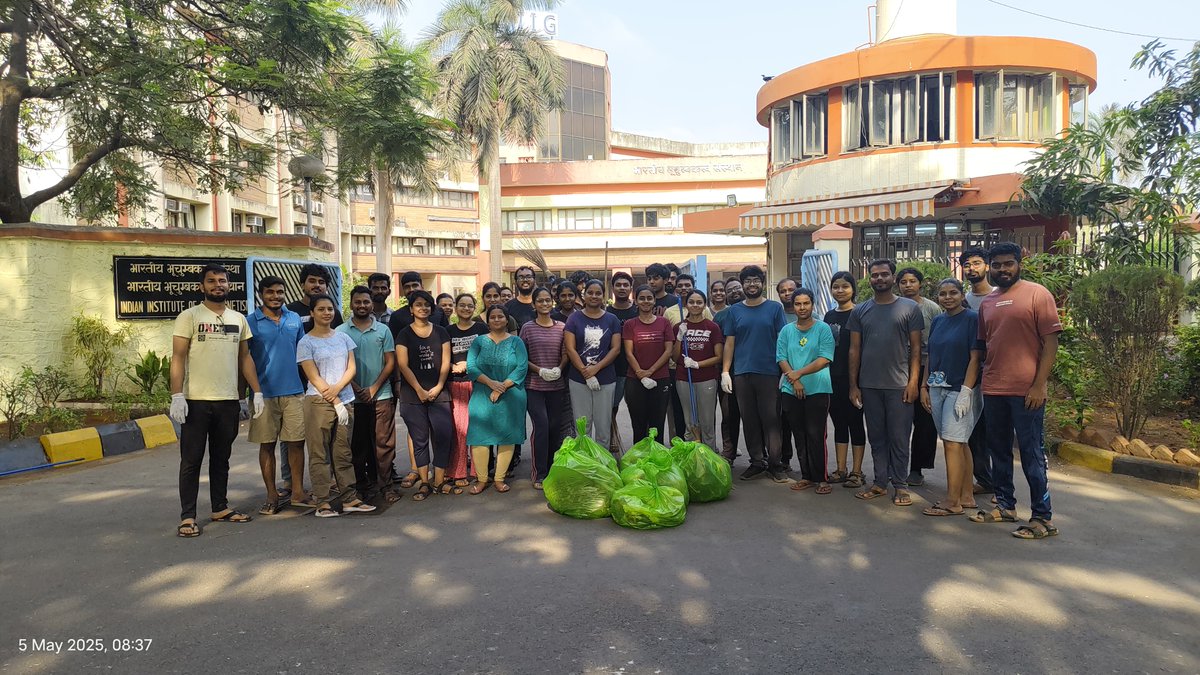 Indian Institute of Geomagnetism (@iigdst) on Twitter photo Demonstrating our commitment to #SwachhataPakhwada, research scholars at <a href="/IigDst/">Indian Institute of Geomagnetism</a> took the initiative to clean the road outside the institute. A cleaner environment begins with us! <a href="/DrJitendraSingh/">Dr Jitendra Singh</a>, <a href="/IndiaDST/">DSTIndia</a>, <a href="/karandi65/">Abhay Karandikar</a>, <a href="/apdimri1/">Prof A P Dimri</a> Demonstrating our commitment to #SwachhataPakhwada, research scholars at <a href="/IigDst/">Indian Institute of Geomagnetism</a> took the initiative to clean the road outside the institute. A cleaner environment begins with us! <a href="/DrJitendraSingh/">Dr Jitendra Singh</a>, <a href="/IndiaDST/">DSTIndia</a>, <a href="/karandi65/">Abhay Karandikar</a>, <a href="/apdimri1/">Prof A P Dimri</a>