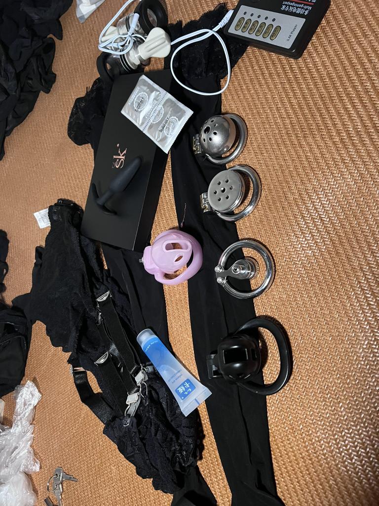 雌堕一旦2年以上基本再也回不去了是真的😭，尤其到了后面这条路上越挖掘越深，上瘾程度简直是…… 雌堕成需要大鸡巴来满足性欲的骚鸡了！！！还有，其实很多集美都一样，不是不想回头，其实大家内心都清楚是不愿回头！❤️🤤