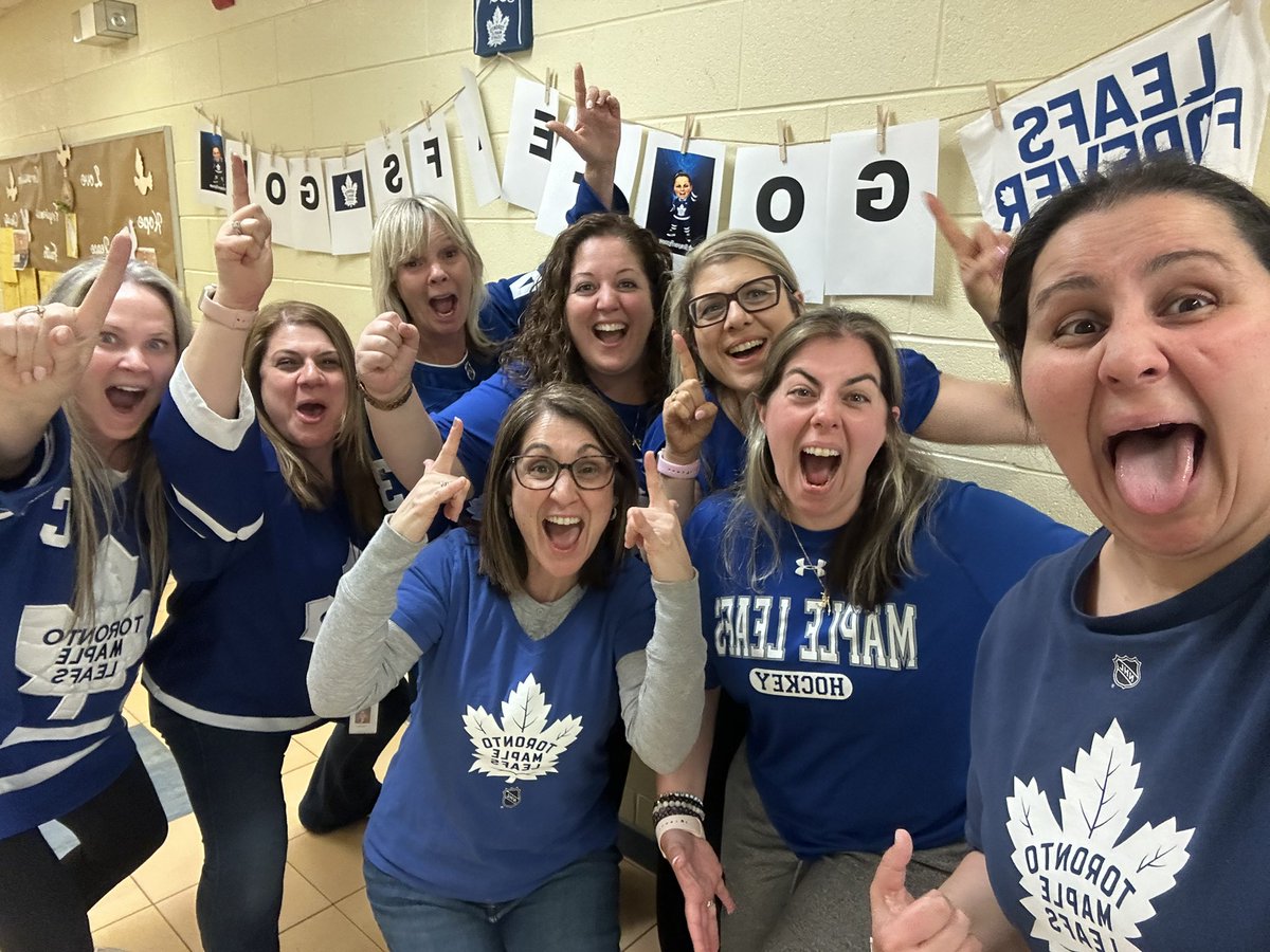 Ms. Kakish, OCT🍎 tweet media