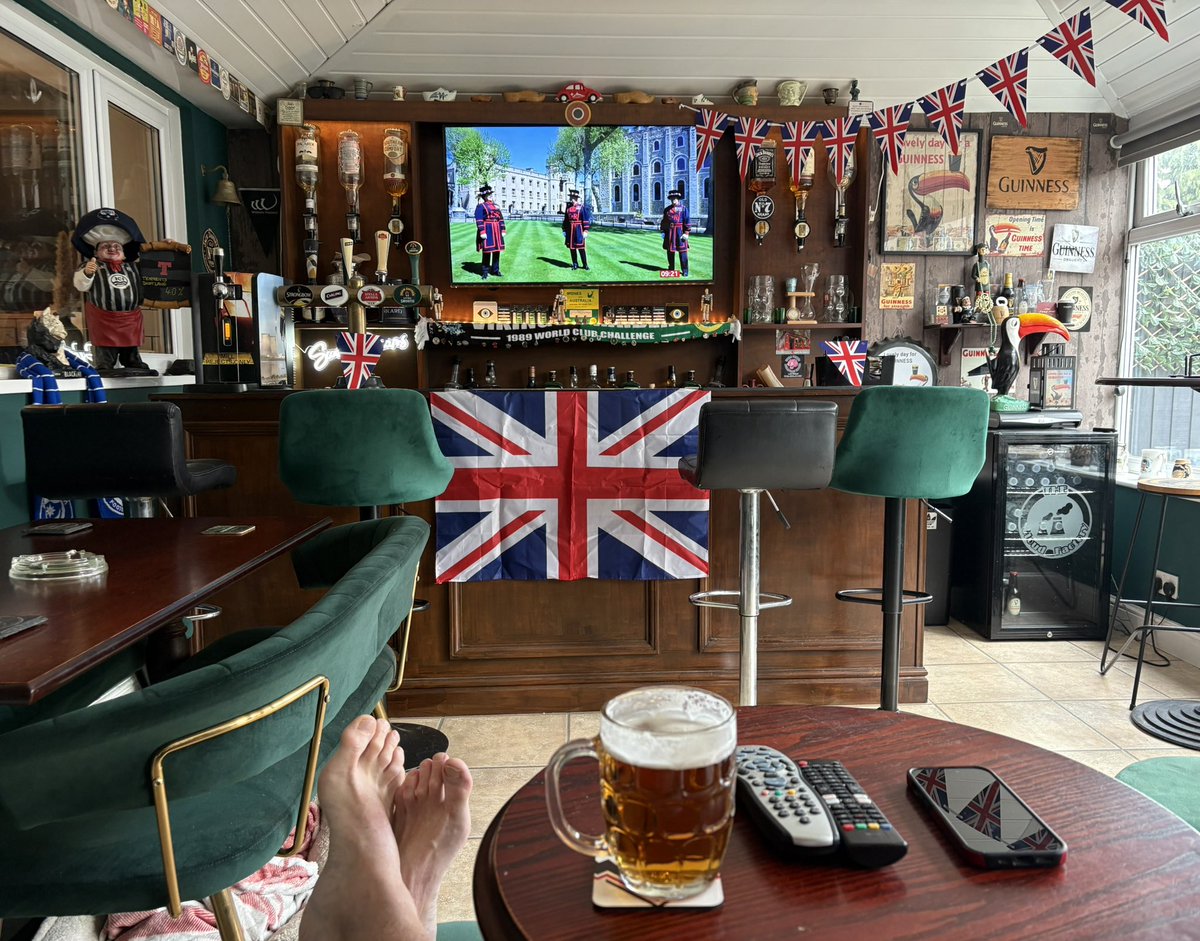 VE Day celebrations 🍺🇬🇧 @veday80