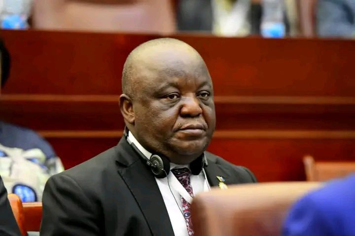 L’amour de sa patrie est le sentiment le plus pure qui existe dans ce monde. Le retour à la paix et à la tranquillité ne viendra que de nous mêmes. Soutenons cette démarche 100% congolais. Obasanjo au four et au moulin pour sa patrie. <a href="/AntipasMbusaN/">Mbusa Nyamwisi</a> <a href="/josephkabila01/">Joseph KABILA KABANGE</a> <a href="/fatshi13/">Félix A. Tshisekedi</a>