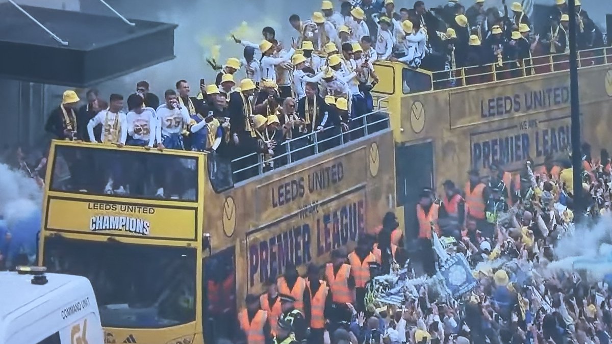 SteveHaylesALAW's tweet image. #ipredictariot
#lufc