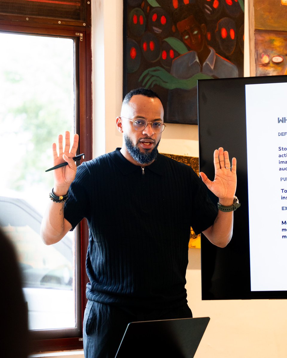 multimediahubRW's tweet photo. Kicked off Day 1 of the #CreativeTalents masterclass with @malikshaffy . Learning how to stand out with content and storytelling. 🎬 https://t.co/OjprzkqIgn