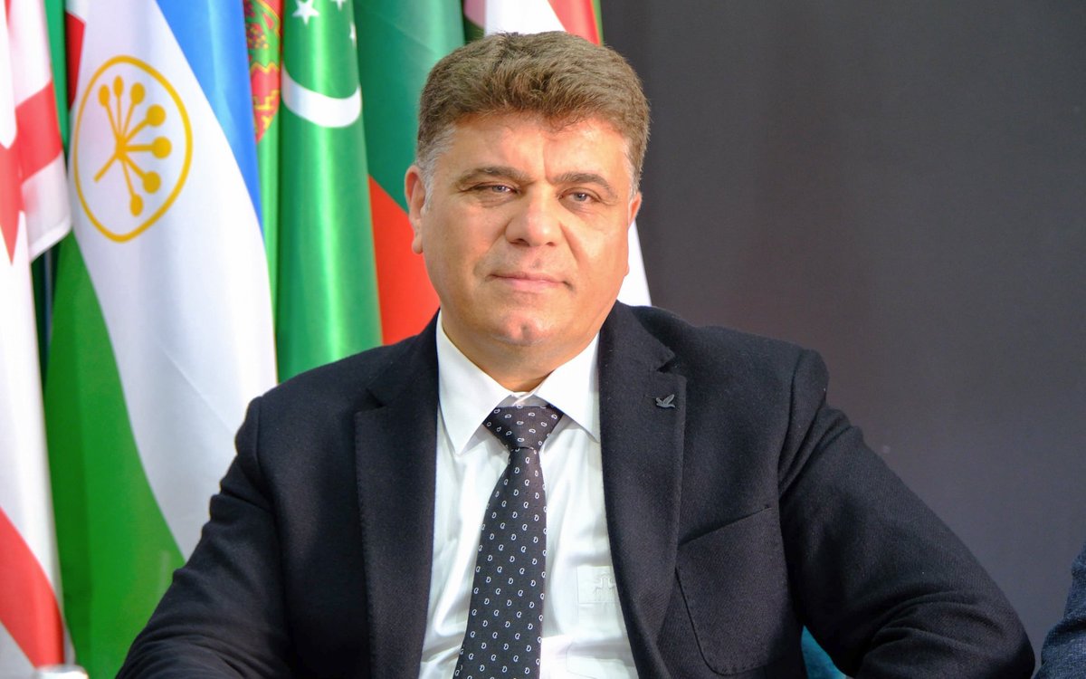 Dr. İlyas Bozkurt’tan Hedef Grup Başkanı Şamil Sadıg’a Ziyaret

TESİAD ve TESAM Kurucu Genel Başkanı Dr. İlyas Bozkurt ve beraberindeki heyet, Azerbaycan programı kapsamında Hedef Grup Yönetim Kurulu Başkanı Şamil Sadıg’ı makamında ziyaret etti.

Ziyaret sırasında