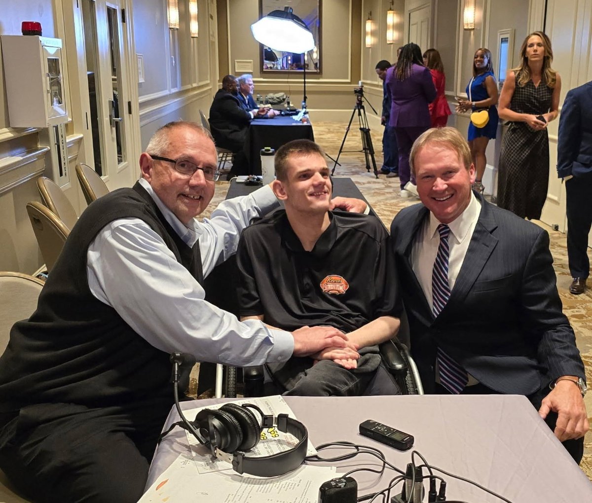 Paul Chestnutt (@paulchestnutt) on Twitter photo Monday Edition Sports Roundtable Show 11AM - Interviews From <a href="/seniorbowl/">Reese's Senior Bowl</a> Hall of Fame Dinner Saints Executive VP/GM Mickey Loomis <a href="/T_Armstead72/">T. Stead 🎤🎧</a> and <a href="/BarstoolGruden/">Jon Gruden</a> <a href="/WPNNPensacola/">WPNN Pensacola 103.7FM / 790AM</a> 103.7FM 790AM & 5PM <a href="/FoxSportsPcola/">Fox Sports Pensacola</a> The Fan 101.1FM 1450AM Monday Edition Sports Roundtable Show 11AM - Interviews From <a href="/seniorbowl/">Reese's Senior Bowl</a> Hall of Fame Dinner Saints Executive VP/GM Mickey Loomis <a href="/T_Armstead72/">T. Stead 🎤🎧</a> and <a href="/BarstoolGruden/">Jon Gruden</a> <a href="/WPNNPensacola/">WPNN Pensacola 103.7FM / 790AM</a> 103.7FM 790AM & 5PM <a href="/FoxSportsPcola/">Fox Sports Pensacola</a> The Fan 101.1FM 1450AM