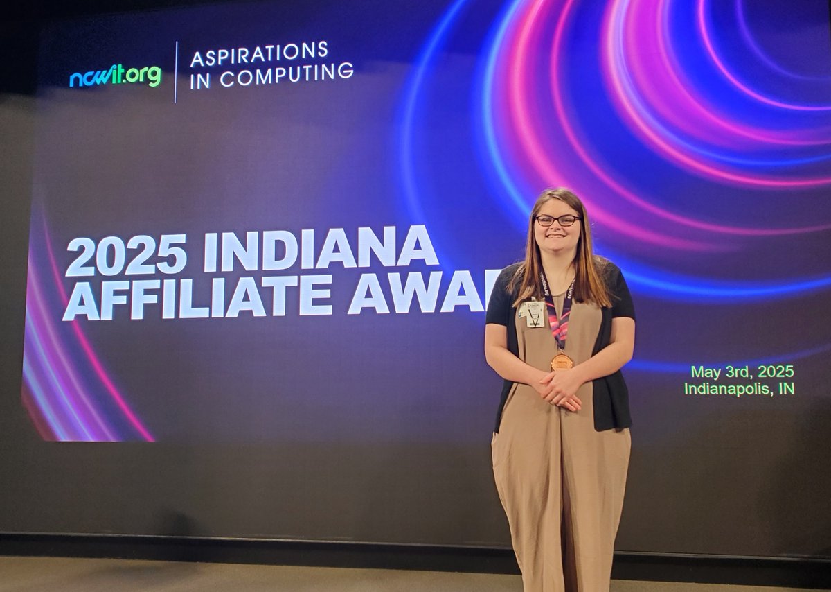 Maconaquah Tech tweet media