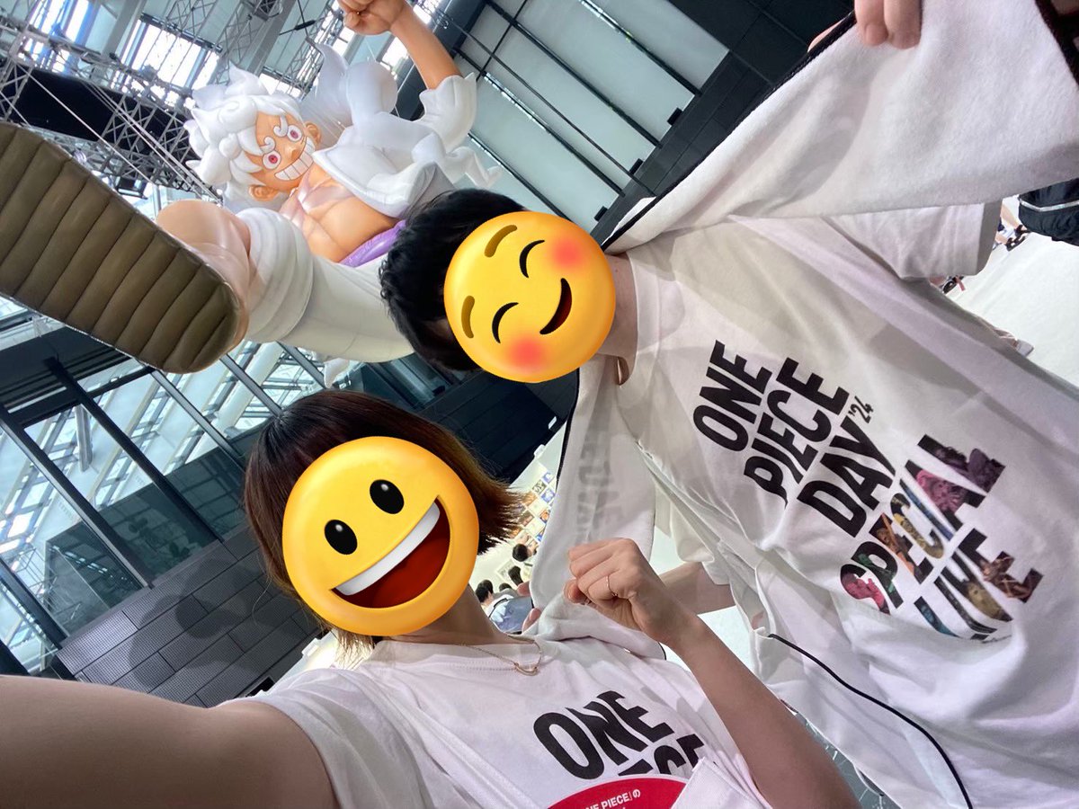 Salt_Diable66's tweet photo. 【ちょっとご報告💍】
私事ですが、本日5月5日ルフィの誕生日にお付き合いしていた彼女と入籍致しました💐💍

ワンピのイベントやオフ会でも会ったことある方もいらっしゃるかと思います。
今後は夫婦として仲良く参加していきます。

これからもよろしくお願い致します。🙇‍♂️ https://t.co/ZgGj1fq48h