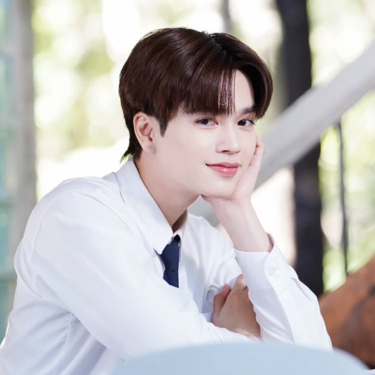 Atk ใจมามี๊มาก #markjrtn อยู่ยอดพีระมิดไปเลย สวยยยยยยยย