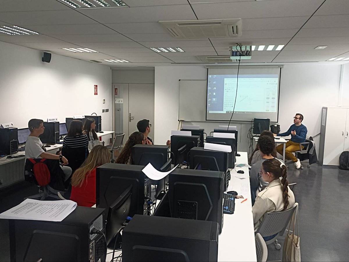 SmartPoqueira UGR tweet media