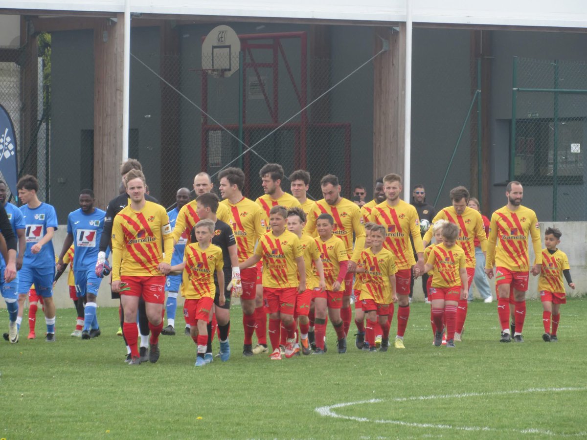 🔴🟡 𝑪𝑶𝑼𝑷𝑬 𝑫𝑬 𝑵𝑶𝑹𝑴𝑨𝑵𝑫𝑰𝑬 🟡🔴

𝐂𝐃𝐍 | TMS A 1️⃣-1️⃣ Stade Sotteville ❌
                       tab 3-4

⚽️ Florian L

👏🏼 Fin de l’aventure en CDN pour notre équipe fanion. Malgré une nouvelle belle prestation, nos sang et or son éliminés aux TAB de ce 1/4 de finale