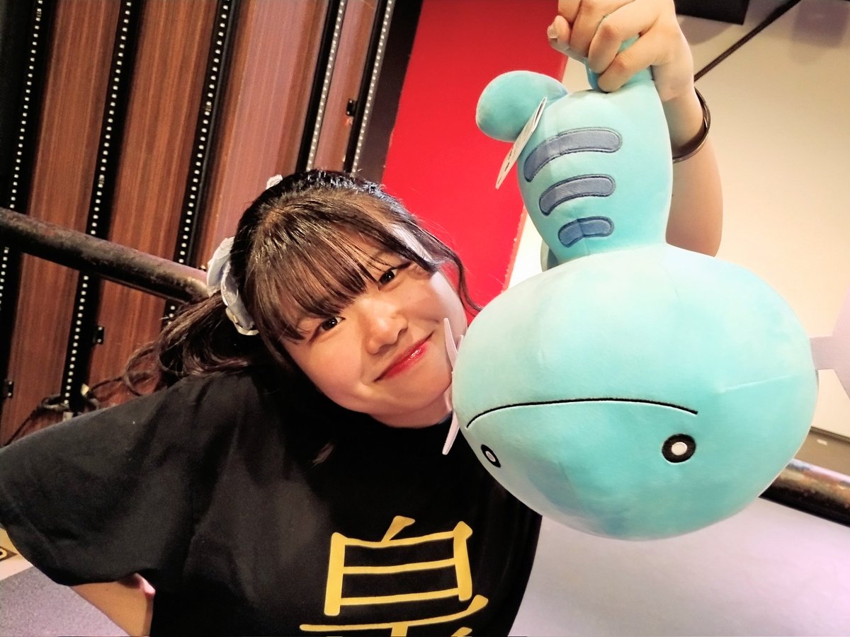 turishee's tweet photo. 桜並木から始まった今夜のライブ🎤🎵やっぱりスゴイ勢いで覚醒してメキメキと歌唱力アップしてるはるるちゃん🐶🩵✨
えっと〜〜ライブ中笑わせてゴメンナサイ🤪
#NOIDOL_NOLIFE
#RAGZA
#蜂蜜皇帝 https://t.co/5Pf0eIL7wb