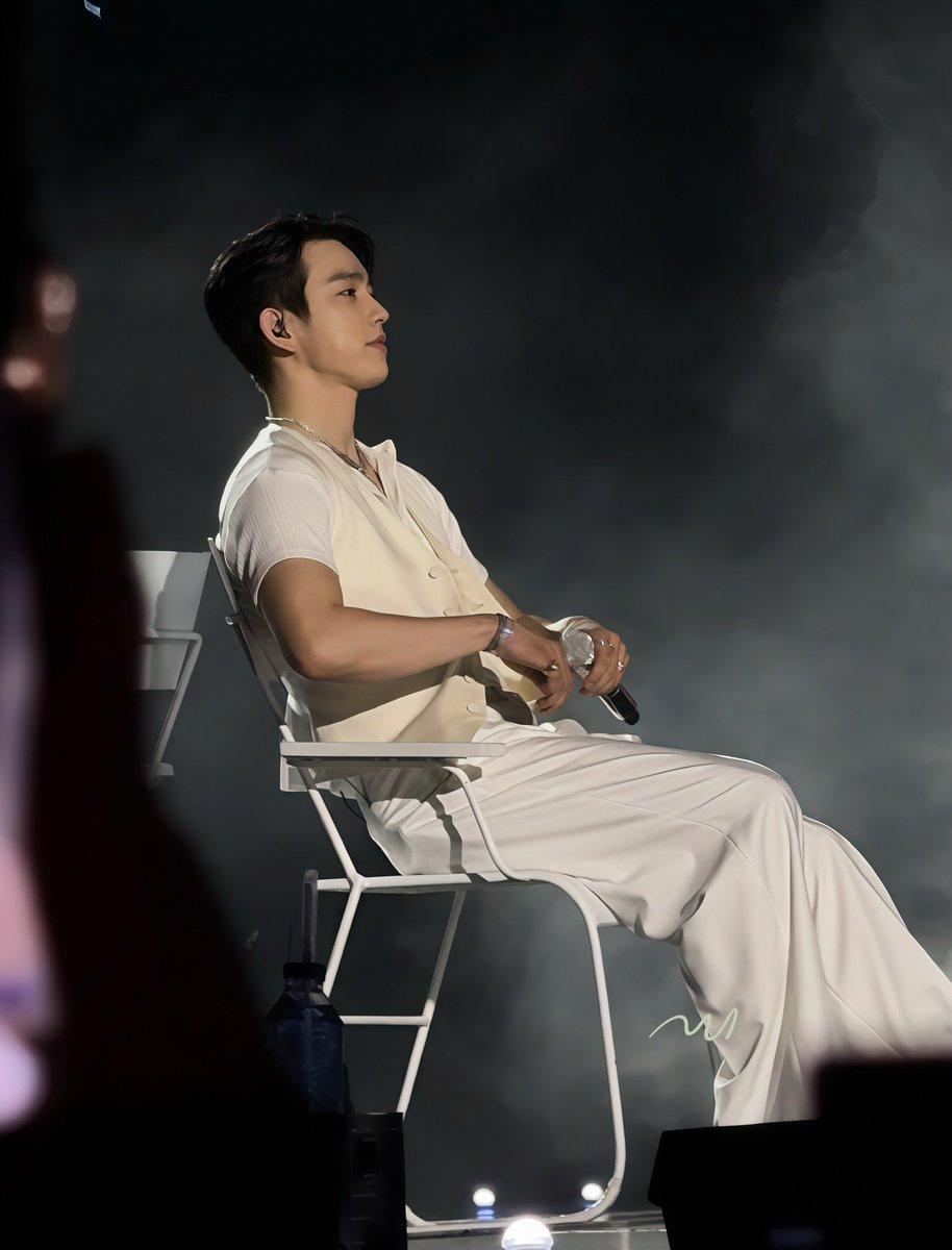 wara_waranan's tweet photo. หลงคะ หาทางออกไม่เจอ 🐥💚
#JINYONG 

2025 GOT7 CONCERT <NESTFEST> IN BANGKOK DAY1🐥
# GOT7 #갓세븐
#NESTFEST
 #GOT7_NESTFESTinBKK_Day1
#BANGKOK #방콕
#갓세븐🐤💚💛 https://t.co/MAO5VbTOmP