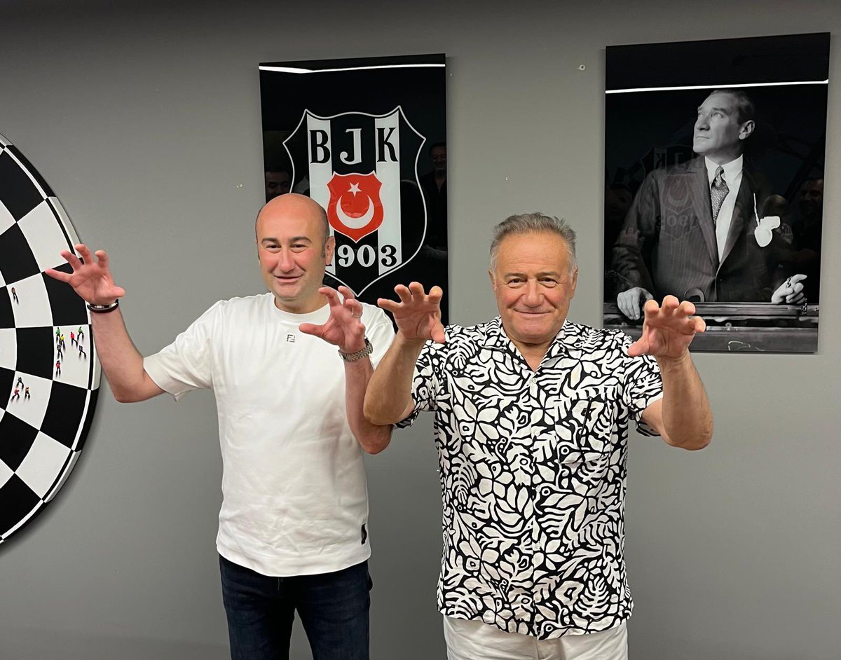 Bugün Bahçeşehir ailemizin kurucusu, kıymetli babam Enver Yücel'in doğum günü...
Yeni yaşınız sağlık ve mutluluk getirsin...
Nice yaşlar diliyorum <a href="/EnverYucel/">EnverYucel</a>