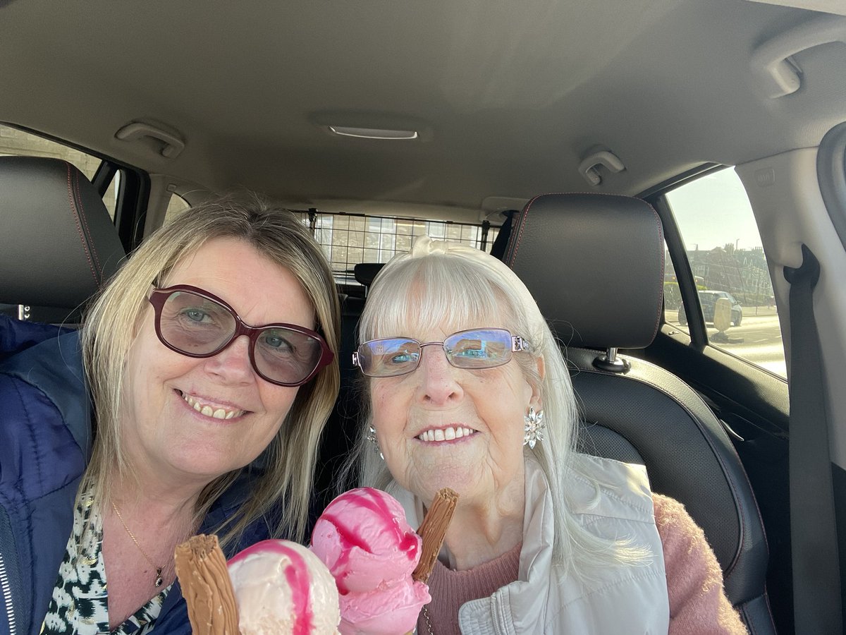 Jars of Joy CIC / NLP Coach /mBIt Coach (@jarsofjoy) on Twitter photo Have a great Bank Holiday lovley Humans x Remember to find time for Ice Cream today 💙🙏💙<a href="/sbrownehr/">Steve Browne</a> <a href="/scouse_kim/">scouse kim</a> <a href="/pauljebb1/">Prof Paul 💙RN MA OStJ Prof of Practice</a> <a href="/change_talks/">Sam Tyrer</a> <a href="/aim4thelight/">Richie 😇🙏 The Online Chaplain✝️</a> <a href="/CoachCallanan/">MATT CALLANAN</a> <a href="/JaneCouchMBE/">Jane Couch</a> <a href="/pinktearoom/">The Pink Tea Room - Alison Bladh</a> <a href="/gwalkerpoole1/">Geoffrey Walker OBE MA RGN</a> <a href="/SophieLGranttt/">🧸Sophie Grant🧸</a> <a href="/SmileyNews/">Smiley News</a> <a href="/TheShaunWallace/">Shaun Wallace - The Dark Destroyer - the Chase</a> <a href="/juliekentmbe/">Julie Kent MBE</a> 💙🙏💙 Have a great Bank Holiday lovley Humans x Remember to find time for Ice Cream today 💙🙏💙<a href="/sbrownehr/">Steve Browne</a> <a href="/scouse_kim/">scouse kim</a> <a href="/pauljebb1/">Prof Paul 💙RN MA OStJ Prof of Practice</a> <a href="/change_talks/">Sam Tyrer</a> <a href="/aim4thelight/">Richie 😇🙏 The Online Chaplain✝️</a> <a href="/CoachCallanan/">MATT CALLANAN</a> <a href="/JaneCouchMBE/">Jane Couch</a> <a href="/pinktearoom/">The Pink Tea Room - Alison Bladh</a> <a href="/gwalkerpoole1/">Geoffrey Walker OBE MA RGN</a> <a href="/SophieLGranttt/">🧸Sophie Grant🧸</a> <a href="/SmileyNews/">Smiley News</a> <a href="/TheShaunWallace/">Shaun Wallace - The Dark Destroyer - the Chase</a> <a href="/juliekentmbe/">Julie Kent MBE</a> 💙🙏💙