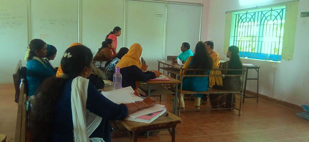 RCCHENNAI1's tweet photo. Interaction&amp;Grievance Redressal Meet with #MSCDFSM learners attending Practical Session at LSC-2532, Jaya College of Arts&amp;Science,Tiruninravur, held on 3.5.2025.📍Conducted during the Monitoring Visit by Dr K Panneerselvam, Sr.Regional Director.Coordinator&amp; ACs were also present. https://t.co/W1szsdcAe8