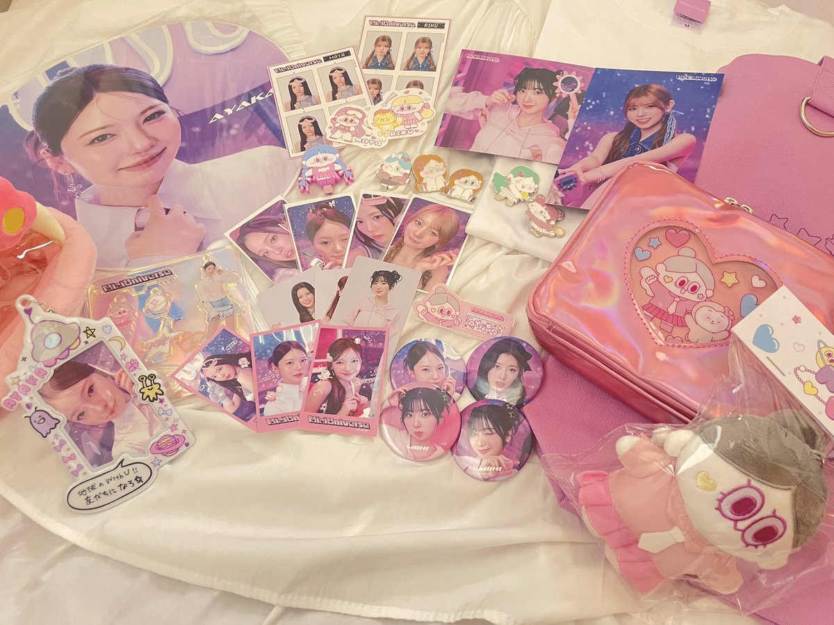 NiziUのポップアップ行ってきた！
今回もコンセプト大優勝でさいこーに可愛かった！！😆💞
NiziUカフェで交換してくださったお姉さんすごく優しかった🥹🎀
 #NiziU_POPUP  #NiziUuniverse 
 #NiziUと109