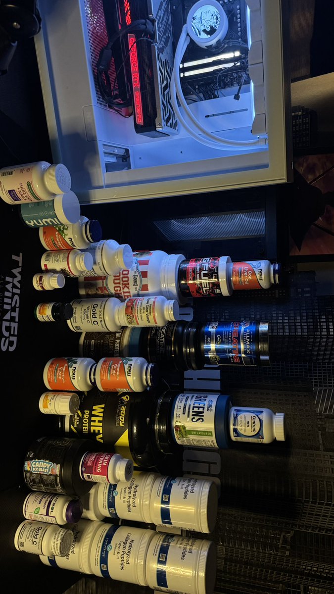 2cl's tweet image. باقي شي ؟