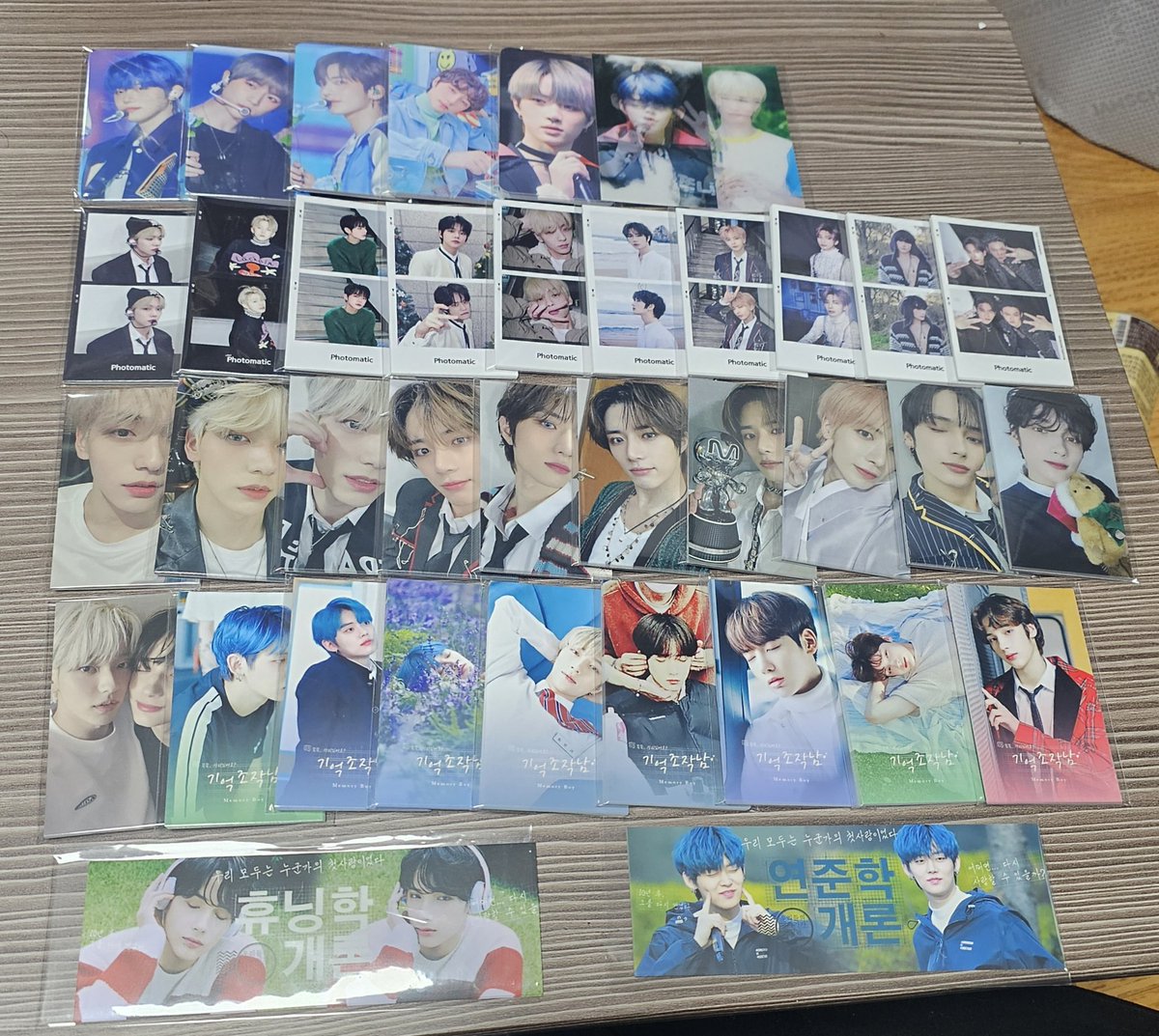 TXT_Sua_'s tweet photo. 어린이날 기념 투바투, 제베원 2.0랜박 받아요 7.0어치 넣어드리고 밑은 투바투 구성 참고. 대충 비스무리하게 들어가는 느낌이고, 제베원은 포카, 스티커 위주입니다 https://t.co/IIRlF7IiYW