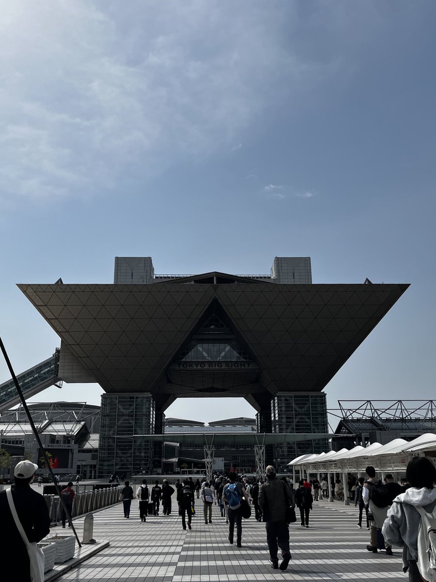 例大祭楽しかったです！
諏訪子の姿撮ってくださった方、ありがとうございました🐸
初つぶやき〜