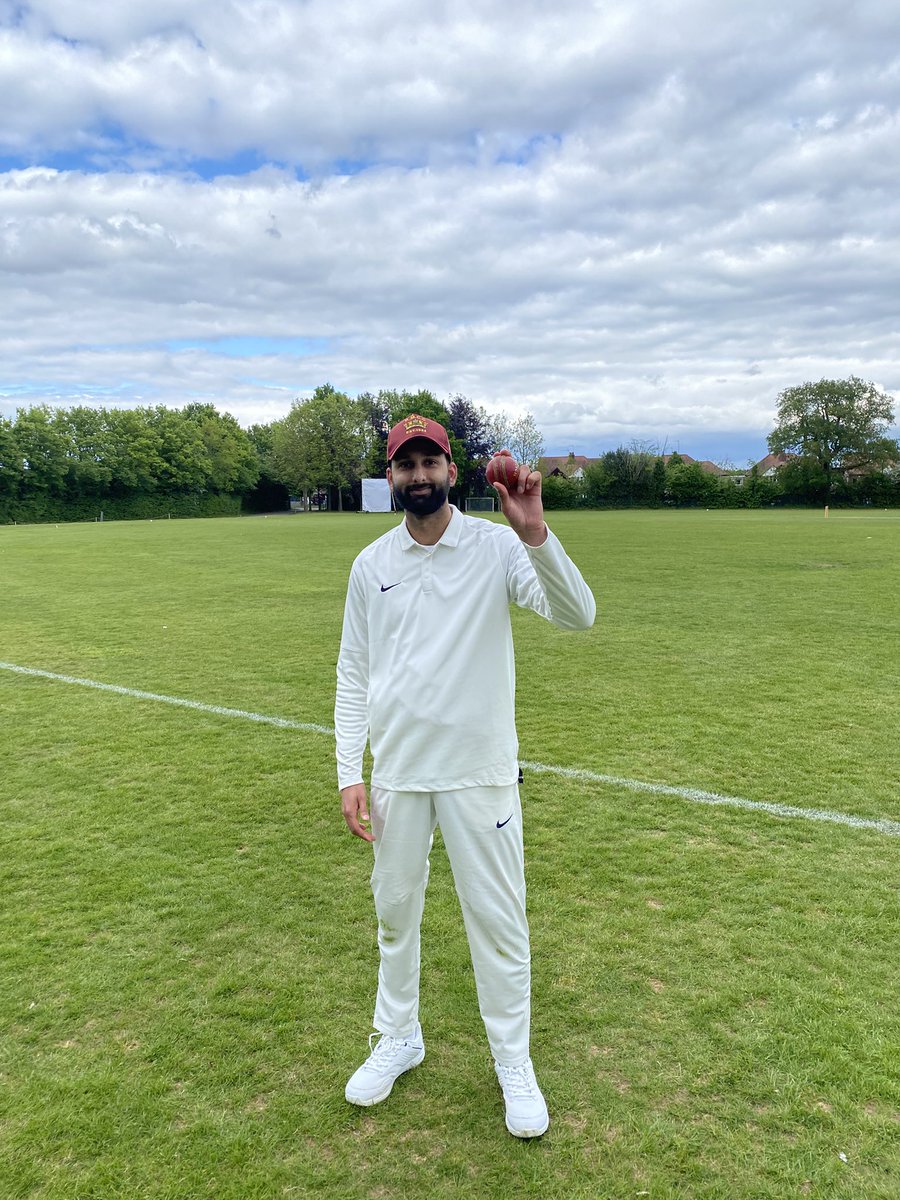 Great win for RMCC in our first Arden League game! Hamza Ahmed with incredible figures of 8 overs, 32 runs, and 5 wickets! A comfortable chase led by Saif and Amaan, securing a 9-wicket victory. 💪#UPTHERM