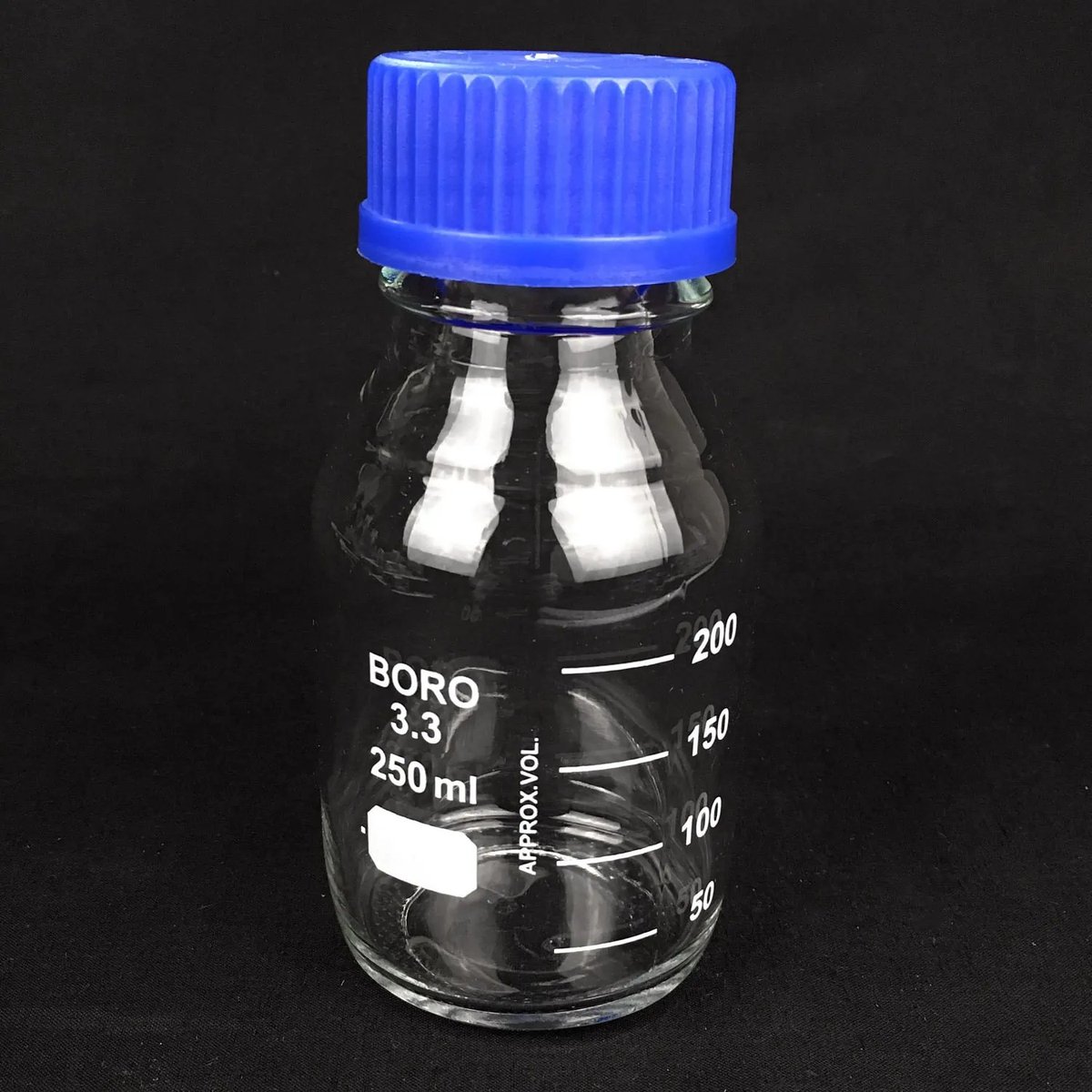 Our discounted product for May is 250ml Borosilicate Reagent Bottle. Unlimited quantity available. theconsumablescompany.com/250ml-reagent-…