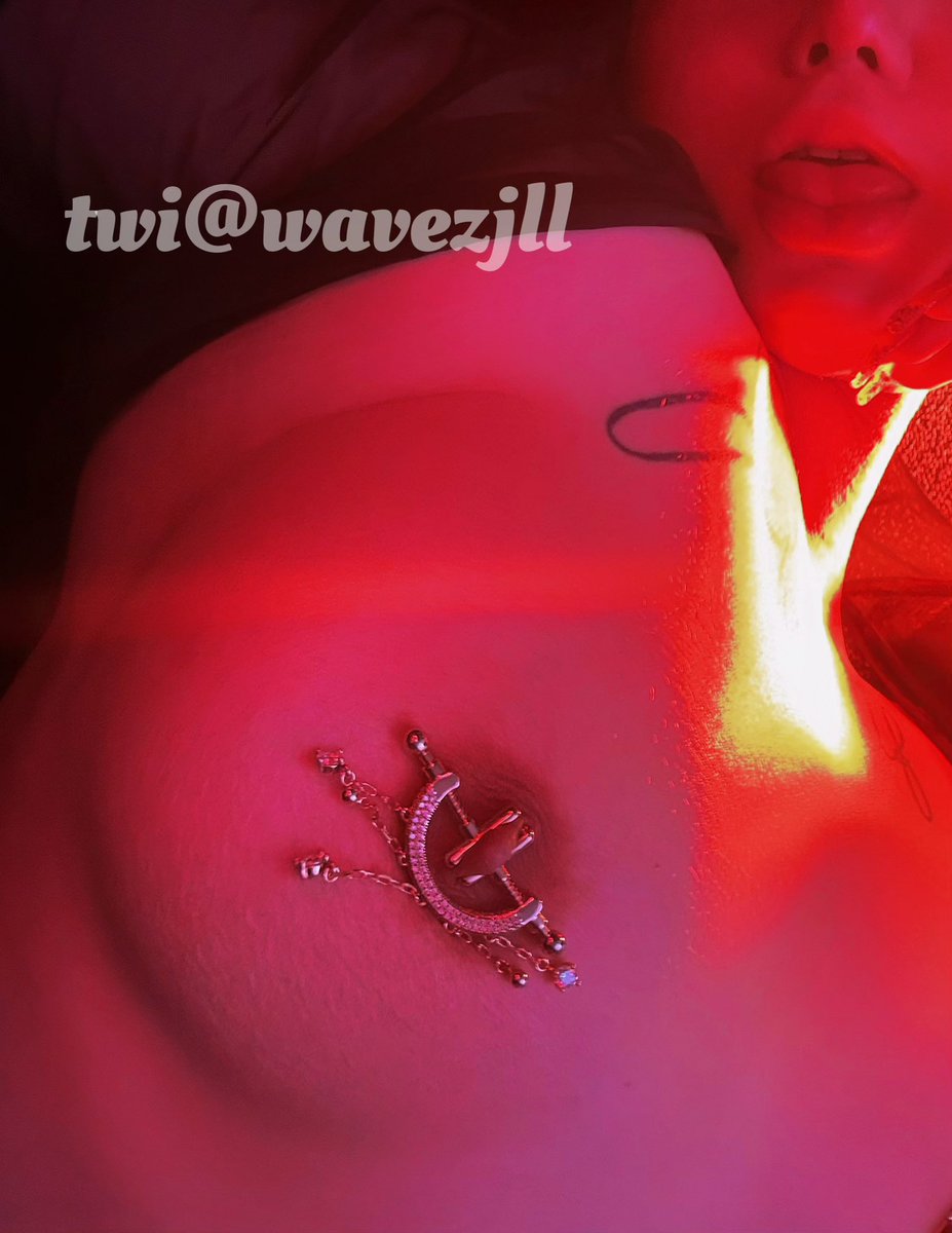 “看着我👄爱抚我♥️”

星河珠宝乳夹【星泪】款返图来自@zhangxufan9999 

星河乳夹链接🔗https://t.co/mL57WDhdB4 https://t.co/TYVNeV7XTg