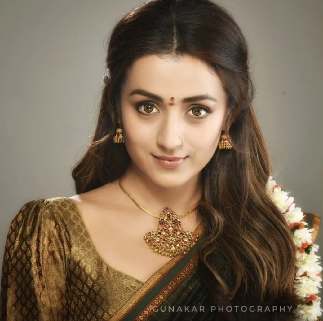 GqLKXpRbwAAIFSG?format=jpg&name=medium