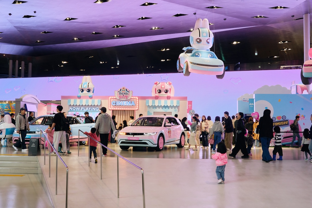 Celebrate Children's Day with Hyundai and Catch! #Teenieping at Motorstudio Goyang! Explore Youth Adventure 2025 with fun programs, a new film, exclusive merch, and themed kids’ menus. Watch the film here: youtu.be/thAjvMhwa58 #Hyundai #YouthAdventure2025