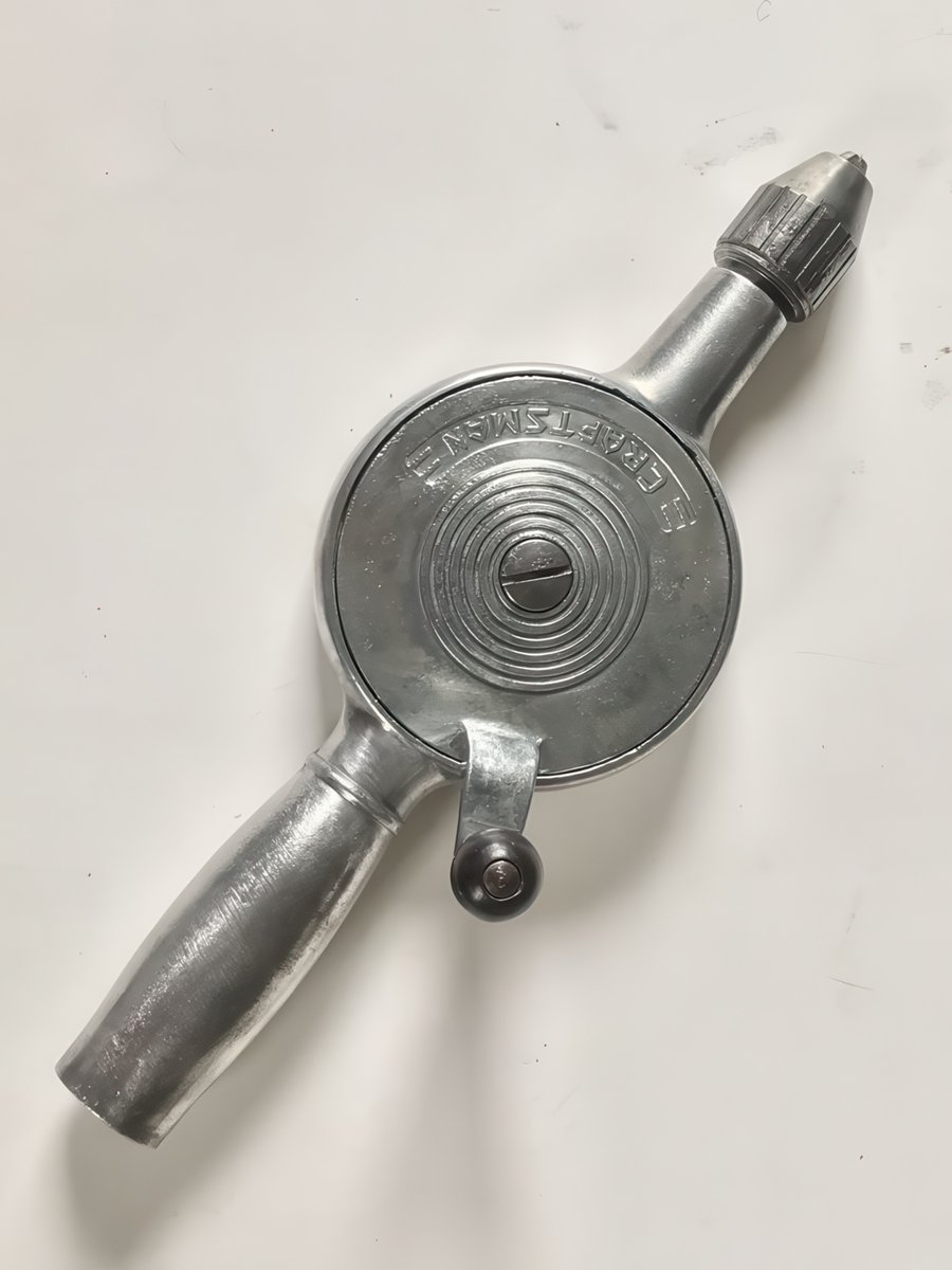 MitsArt3d's tweet photo. How are you, gentlemen? And I share references on Materials and textures. "hand tool" Batch No.6 #EnvironmentArt #Texture #3d #gamedev #3dart #gamedevelopment #Material #metal #wornmetal #Reference #steel #Rust #handtool #tool https://t.co/AbS5KkGvkB