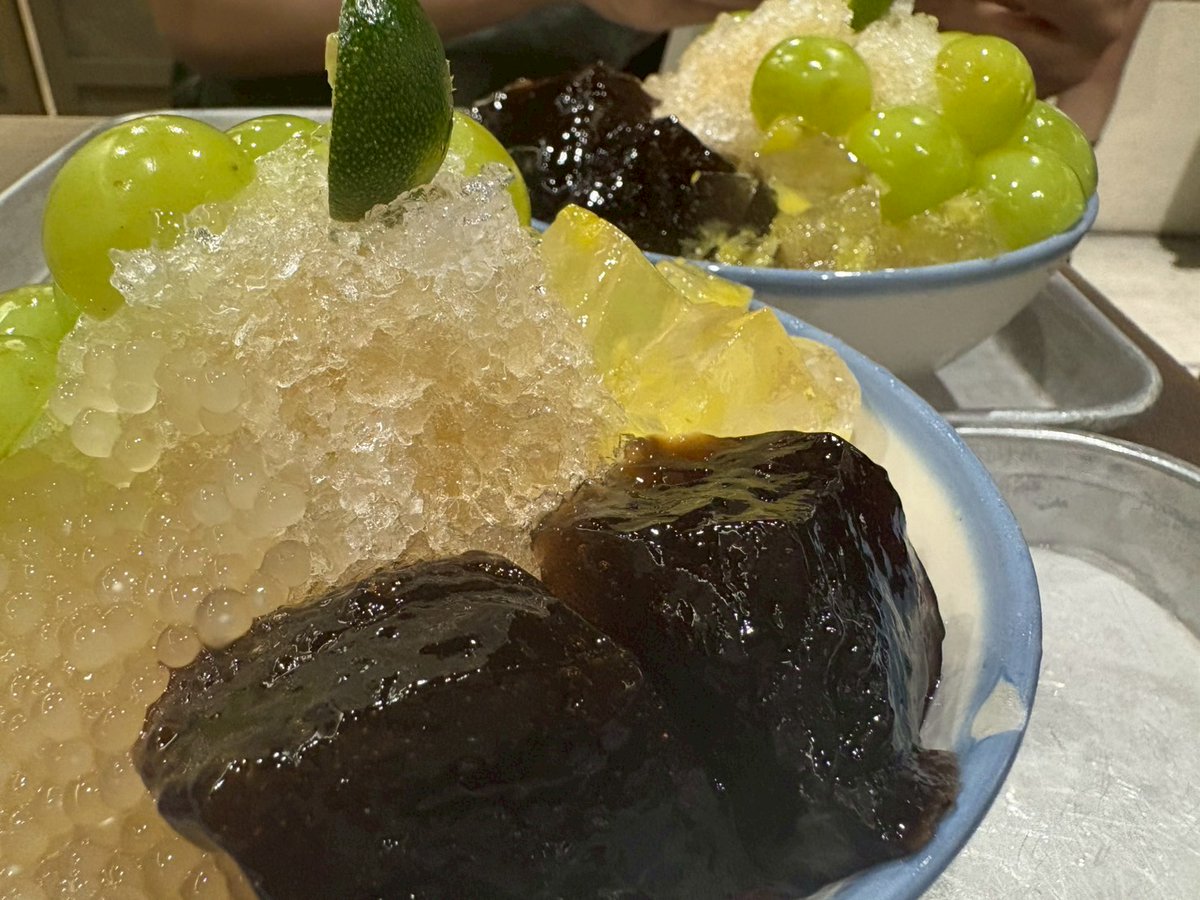 先月60時間ほどの残業になり身も心も擦り切れた私は台北に逃げました。昨日ちょっと仕事PC開いたらミスが発覚したのでまた台北に逃げて美味しいご飯を食べたいです。