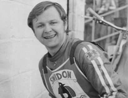 A happy heavenly birthday to former Swindon rider and 1974 Ice Racing world champ, Milan Spinka. RIP. 🇨🇿
<a href="/UprightSpeedway/">Upright Speedway </a>
<a href="/Stephen78857051/">Happiness is 40-38</a>