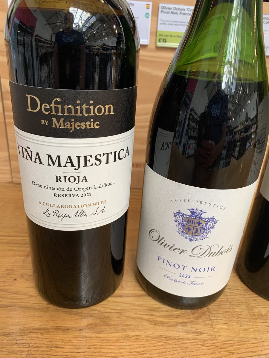A couple of lovely reds on tasting at Majestic. The Rioja is the epitome of bright red fruit wrapped up in coconut and spice whereas the Pinot is all juicy berries with far more immediate enjoyment than more expensive Bourgogne <a href="/majesticwine/">Majestic Wine</a> <a href="/majesticwot/">Majestic Westbury</a> <a href="/RiojaWine/">Rioja Wine</a> <a href="/VinoViews/">Dave Cronin</a>
