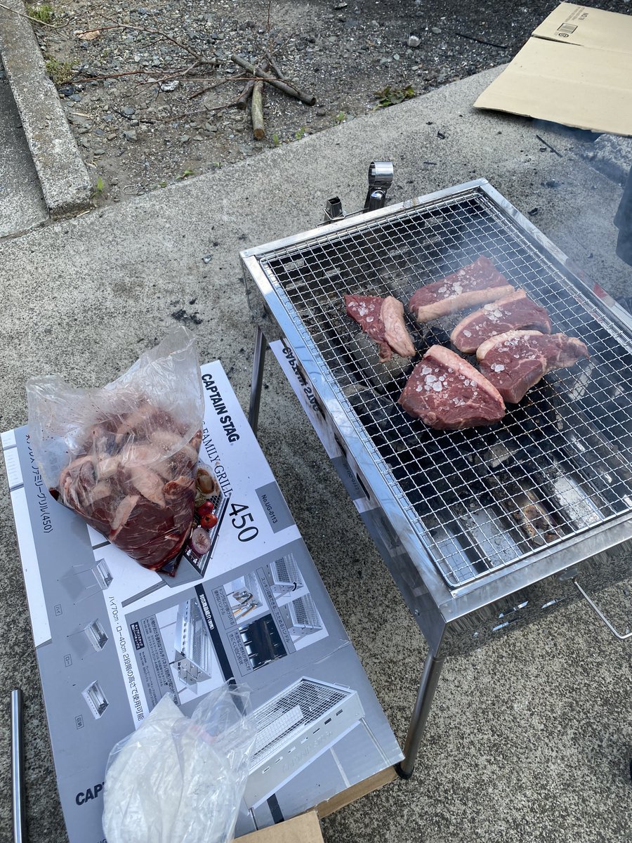 昨日は夜からそのままオールでの突発BBQスタートだった！
オールはキツいwww