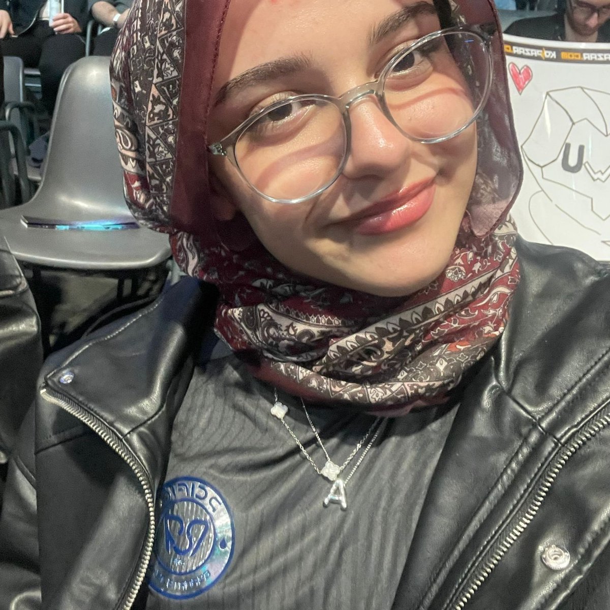 aysheesh1's tweet photo. Çokkkkk güzel bir gündü😭😭
Bütün maplere ağırlığımızı hissettirdik 3-0 koyduk,zaten kazanıcağımızdan emindimmm şampiyonluğu kutlamaya gelmiştikk.Melis ablamada herşey için teşekkur ediyorum💙 #forzabcf https://t.co/nwqVDRxW3i