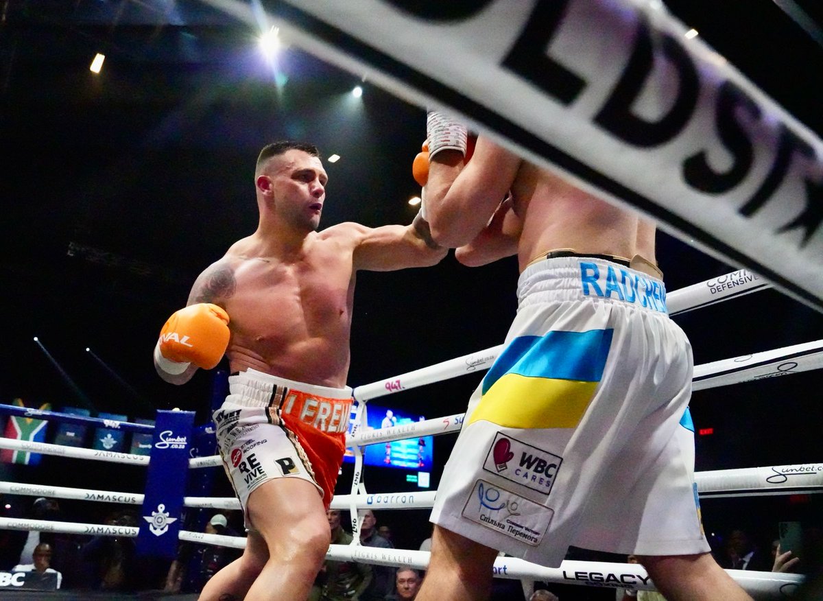 BoxingsaR's tweet image. What. A. Night.

#TheReckoning delivered non-stop action at SunBet Arena!

👑 Lerena (R3 TKO)
🏆 Mbenge (KO R6)
🔥Careri (TKO R1)
💥 Sonjica (points)

A night of triumphs and knockouts that reignited South African boxing!

🥊🇿🇦