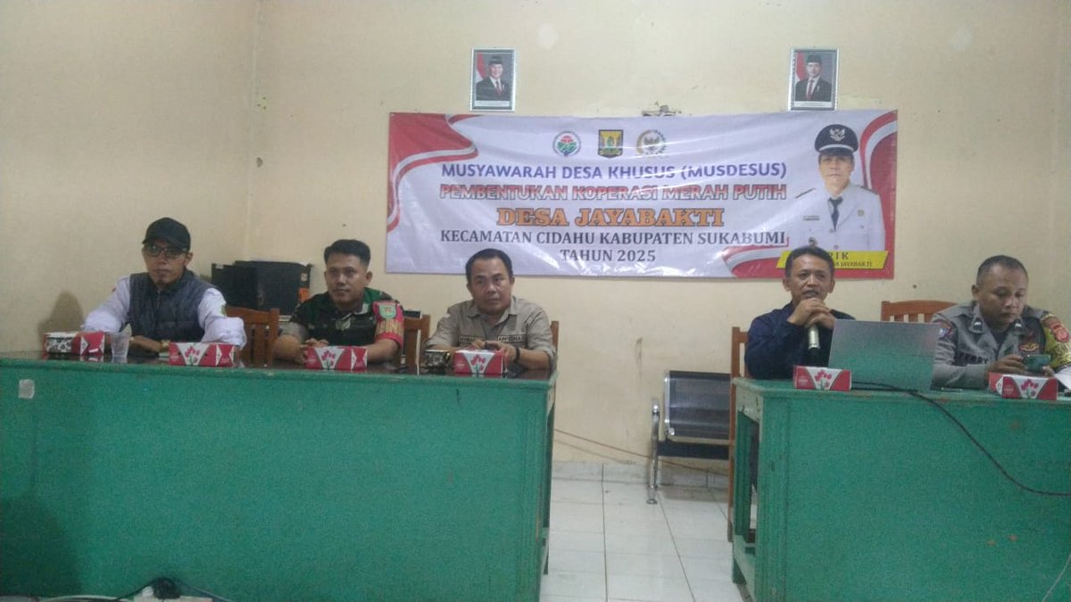 #TPPBersamaMenteriDesa

Pendataan pelaksanaan Musdes khusus pembentukan koperasi merah putih

#TPPBersamaMenteriDesa

<a href="/prabowo/">Prabowo Subianto</a>
<a href="/YandriSusanto27/">Yandri Susanto</a>
<a href="/ArizaPatria/">Ariza Patria</a>
<a href="/taufikmadjid71/">IG : taufik.madjid</a>
<a href="/kemendespdt/">#BangunDesaBangunIndonesia</a>
<a href="/bpsdmkemendesa/">Bpsdm Kemendesa</a>
<a href="/desapenusantara/">desapesonanusantara</a>