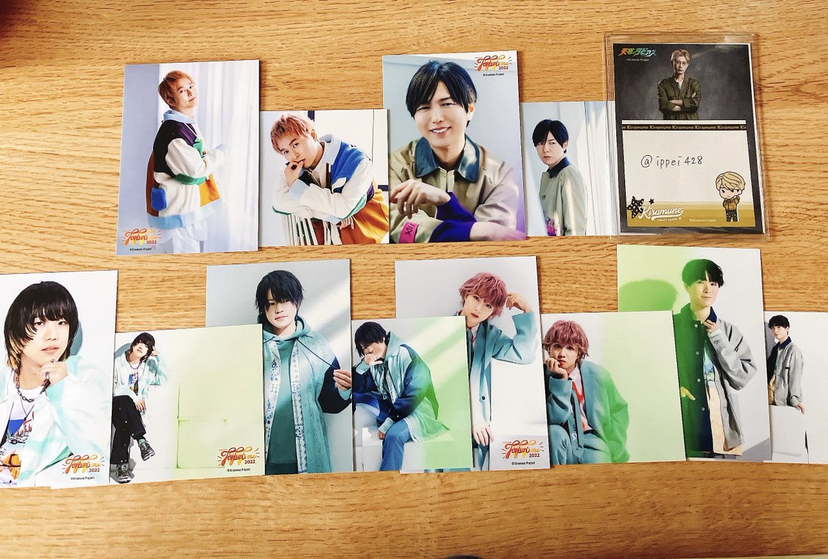 ippei428's tweet photo. 【譲渡】Kiramune ブロマイド ハコクの剣 FFT2022

求:1枚100円
譲:ハコク 木村 代永 上村 吉永
FFT神谷 代永 上村 保住 堀江 吉永

キラフェス2025現地でのお手渡し優先となります。
お取引の方限定で添付3枚目の入場特典無料でお付けいたします(上段2023下段2024) https://t.co/y9hkMDYekW